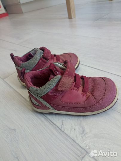 Кроссовки ботинки для девочки 22 размер