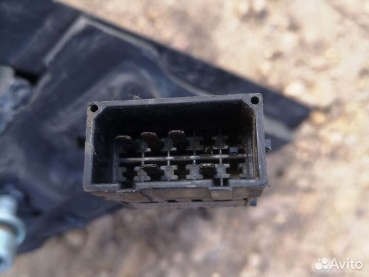 Правое зеркало Audi A4B5