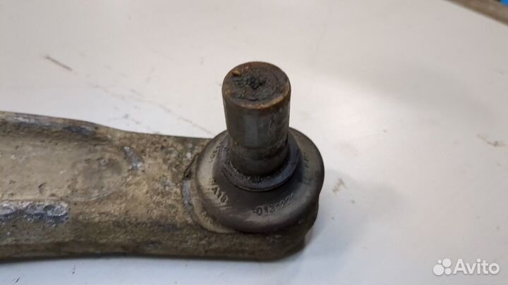 Рычаг подвески правый передний Opel Insignia, 2009