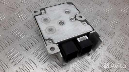 Блок управления airbag jeep grand cherokee WK (4SV