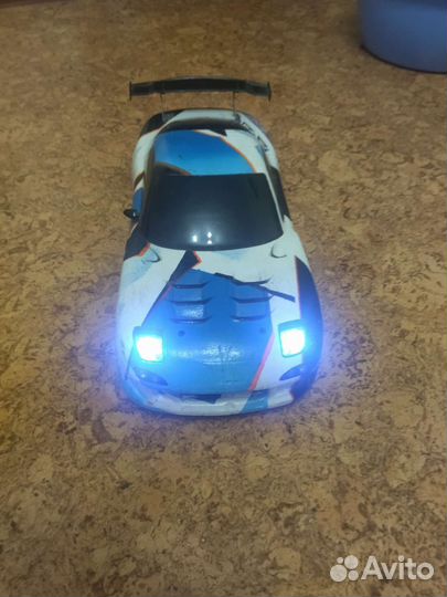 Продам rc модель 1/10 team magic e4d