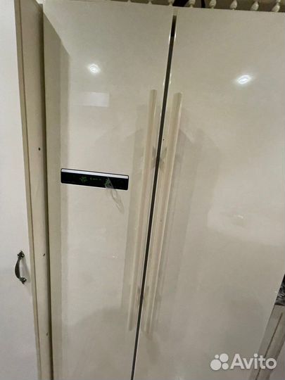 Холодильник двухдверный samsung