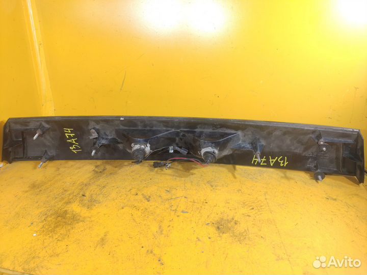 Накладка крышки багажника для Dodge Intrepid