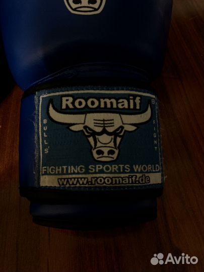 Боксерские перчатки 10 oz