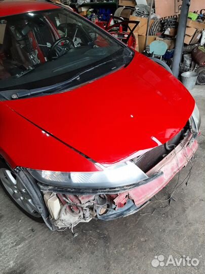 Капот Honda Civic 5D 2006-2012