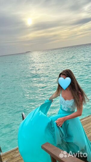 Платье со шлейфом