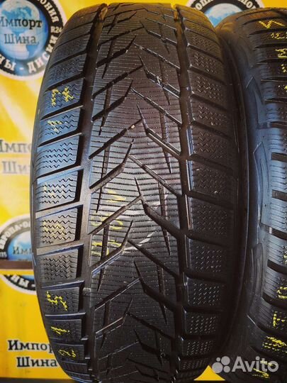 Vredestein Wintrac Xtreme S 215/55 R17 98V