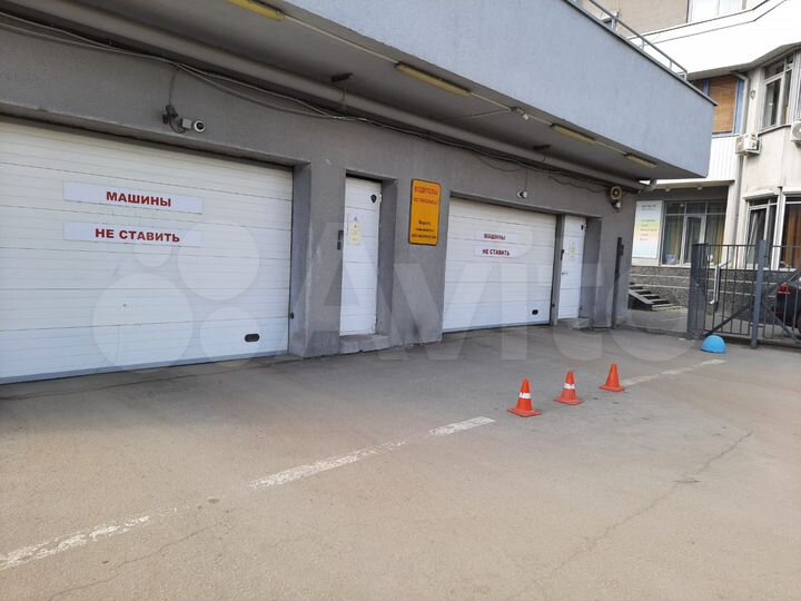 Машиноместо, 18 м²