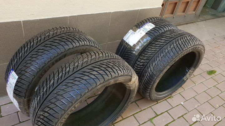 Michelin Pilot Alpin 5 285/30 R22 101W