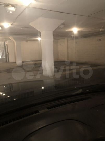 Машиноместо, 14 м²