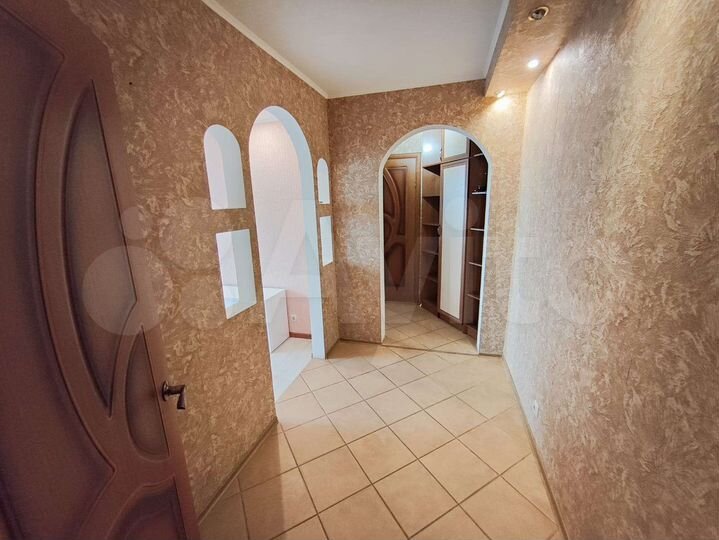 1-к. квартира, 32 м², 1/5 эт.