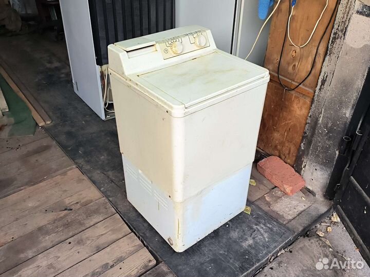 Стиральная машинка СССР, рабочая