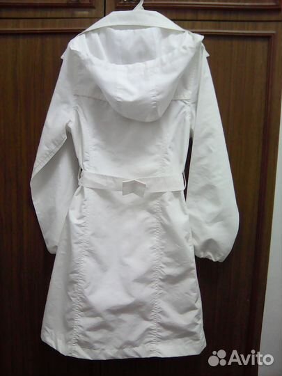 Демисезонный плащ для девочки, 9-10лет