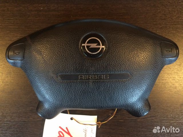Подушка безопасности в руль Opel Vectra B 2001