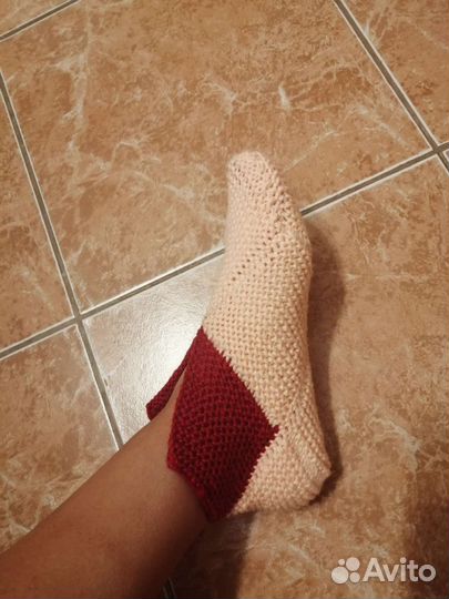 Вязанные носочки ручной работы