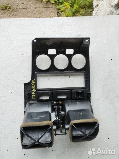 Накладка центральной консоли Nissаn Рrimеrа Ниссан