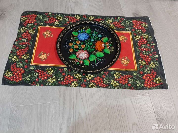 Набор посуды, столик хохлома