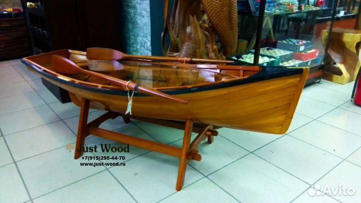 Кофейный стол-шлюпка