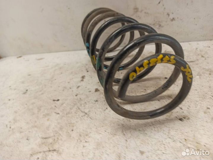 Пружина задняя Киа Rio 3