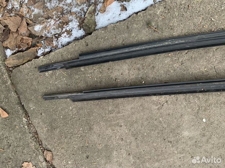 Volvo XC90 молдинг двери