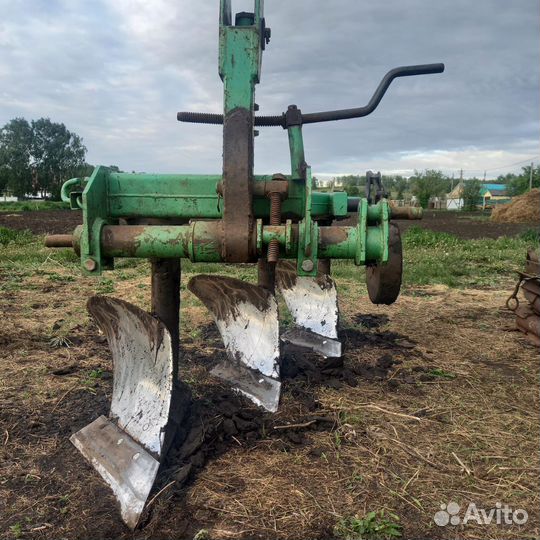 Плуг Bomet ПН-3, 2014