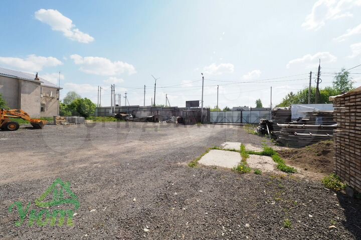 Продам помещение свободного назначения, 1372 м²