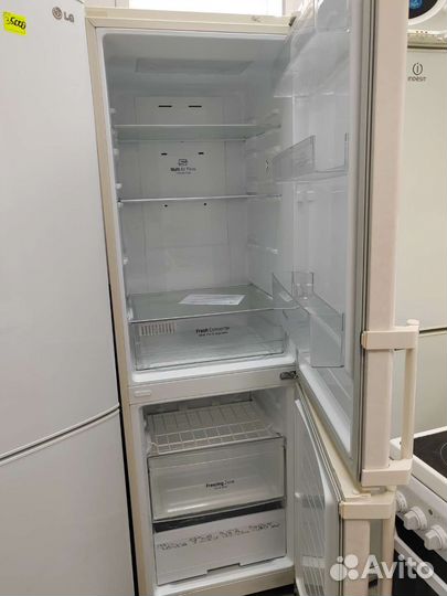 Шикарный кремовый холодильник LG+1 год гарантии