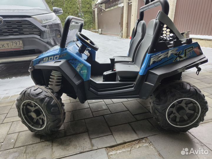Детский электро мобиль Peg perego Polaris 900