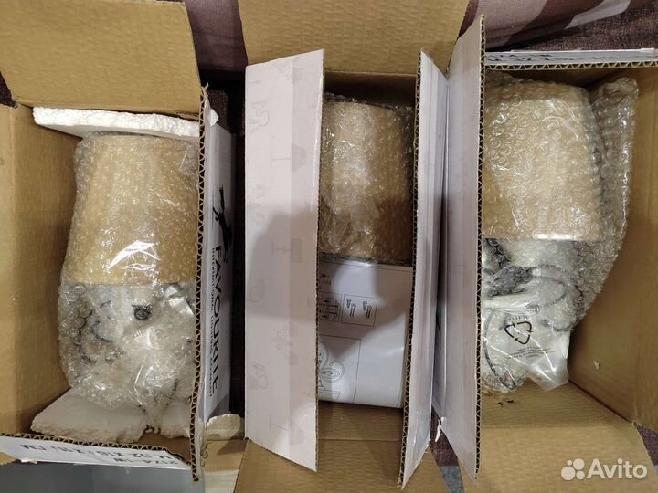 Настенные светильники (бра) 3 штуки