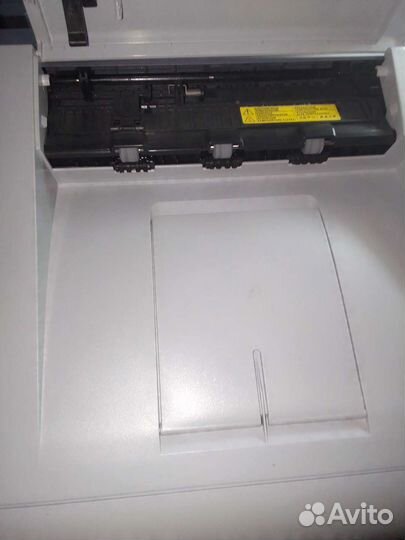 Цветной лазерный принтер Samsung CLP-300