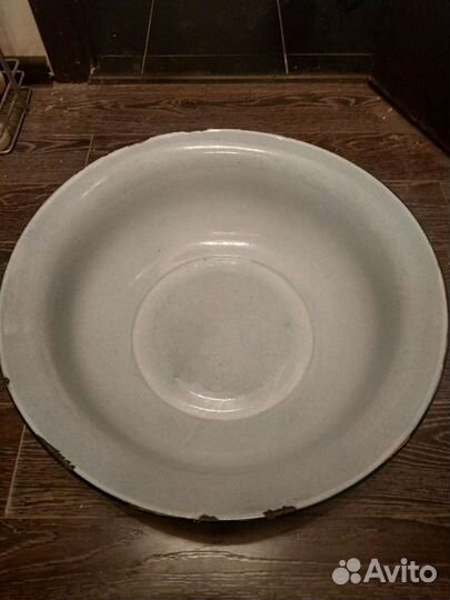 Таз эмалированный