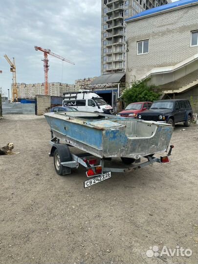 Моторная лодка Прогресс 2м