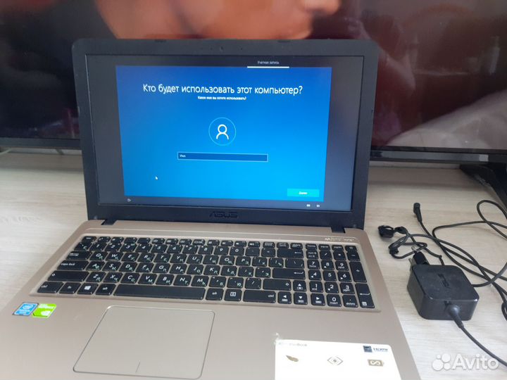 Ноутбук asus