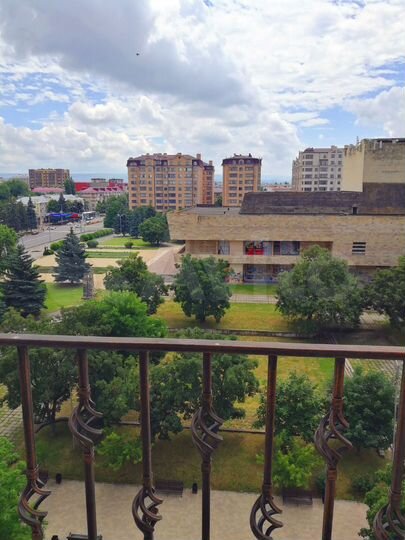 3-к. квартира, 130 м², 7/12 эт.