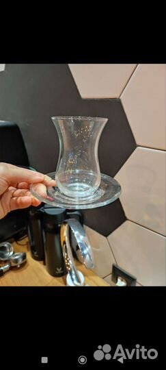 Посуда разная для кофейни и дома