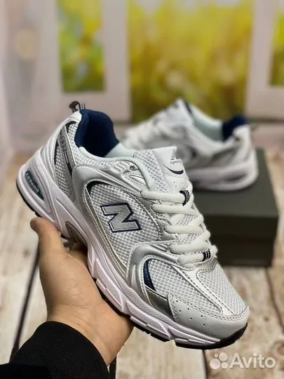 Кроссовки new balance 530