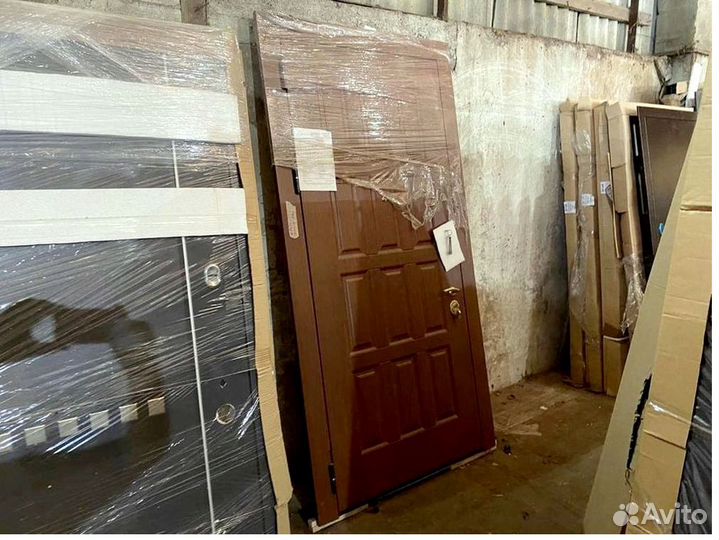 Входная дверь / Входные двери