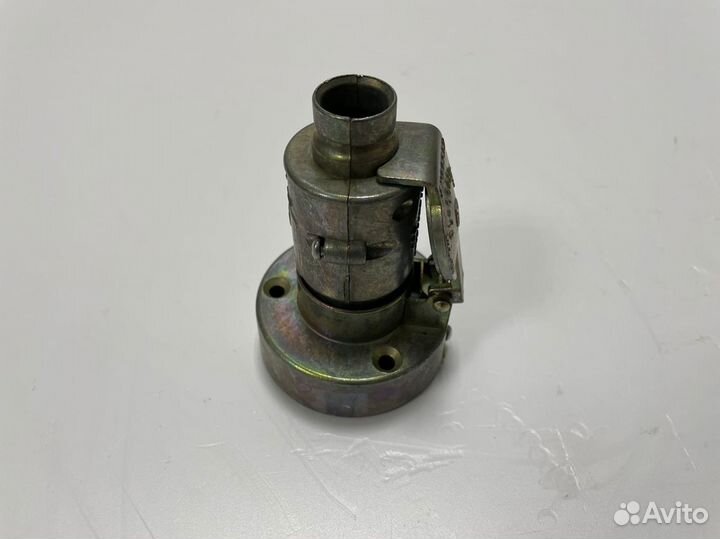 Розетка для прицепа Металл в сборе 7 контактов