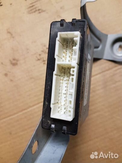 Блок управления ABS Lexus RX 300