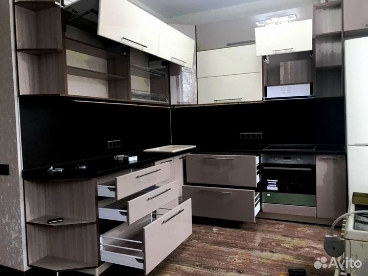 Кухонный гарнитур