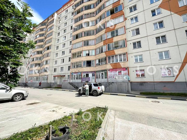 Под офис, услуги с отдельным входом, 38м2