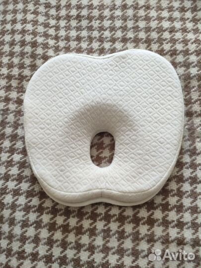 Подушка орто и одеяло байковое для новорожденного