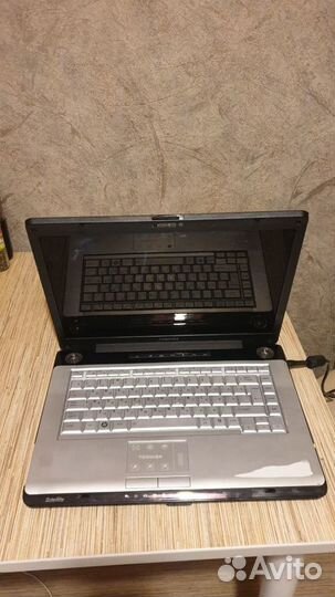 Ноутбук Toshiba