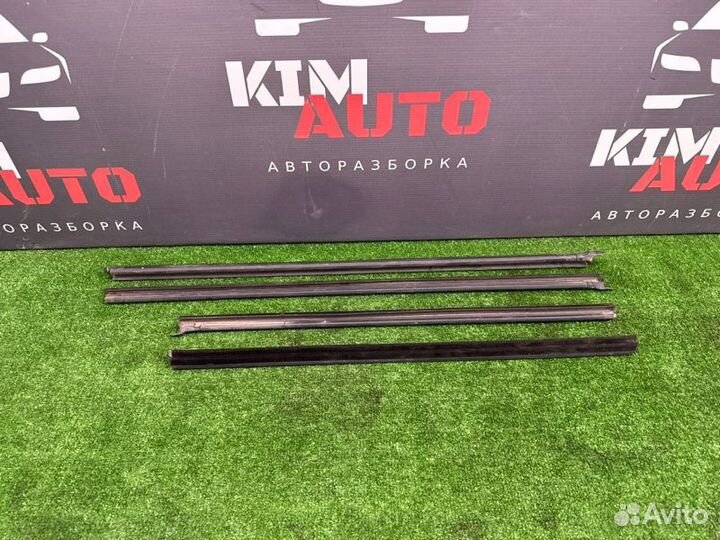 Уплотнитель стекла(бархотка) внутренний Kia Cerato