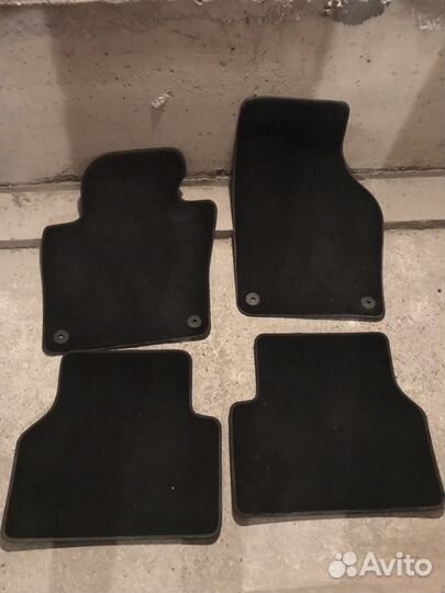 Коврики велюровые