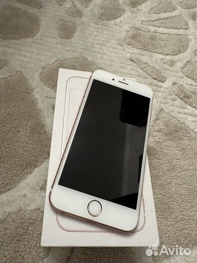 Телефон iPhone 6s 32