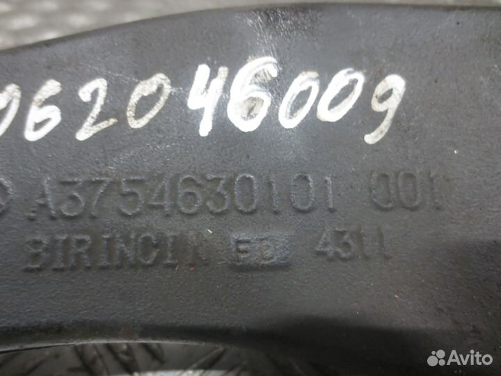 Сошка гура Mercedes-Benz A3754630101