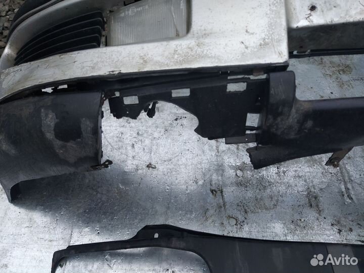 Бампер передний Opel Omega B, 1996г