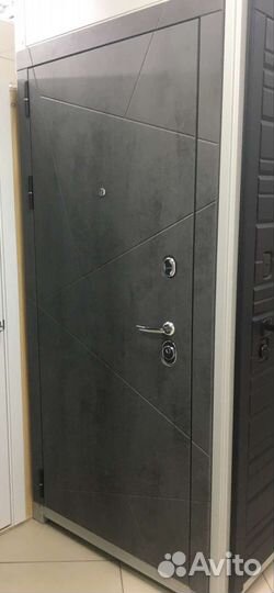 Дверь входная