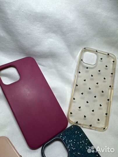 Чехлы на телефон iPhone 13